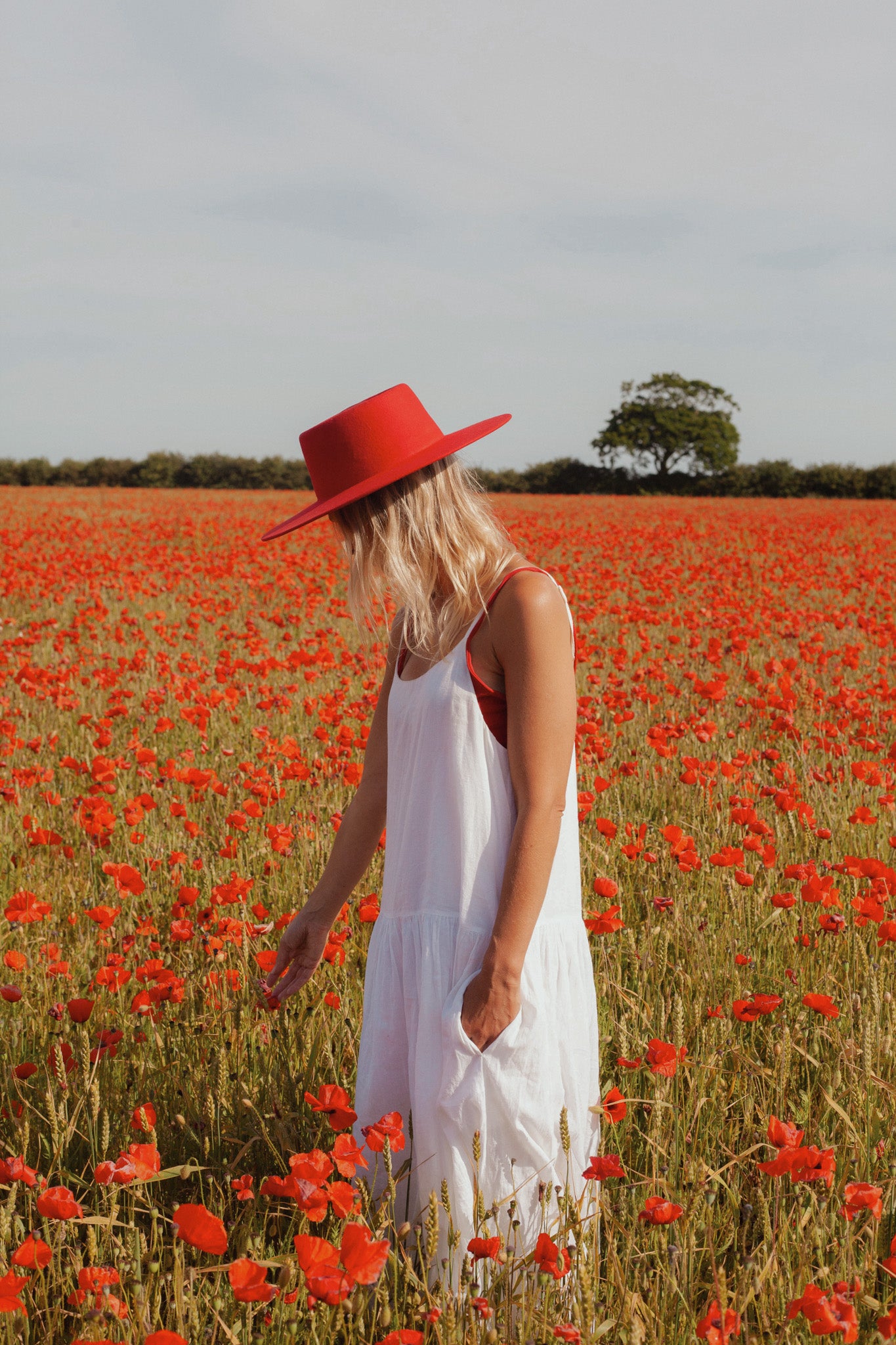 The Bolero - Red